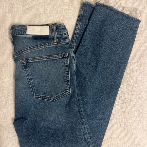 Re/Done 70’s Ultr High Rise Stove Pipe Jeans - Picture 3 of 8